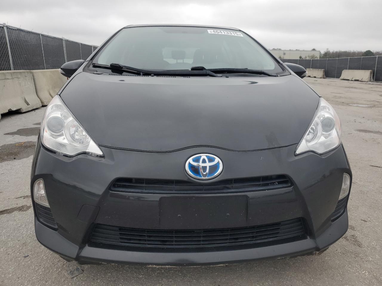 2013 TOYOTA PRIUS C - Image 5