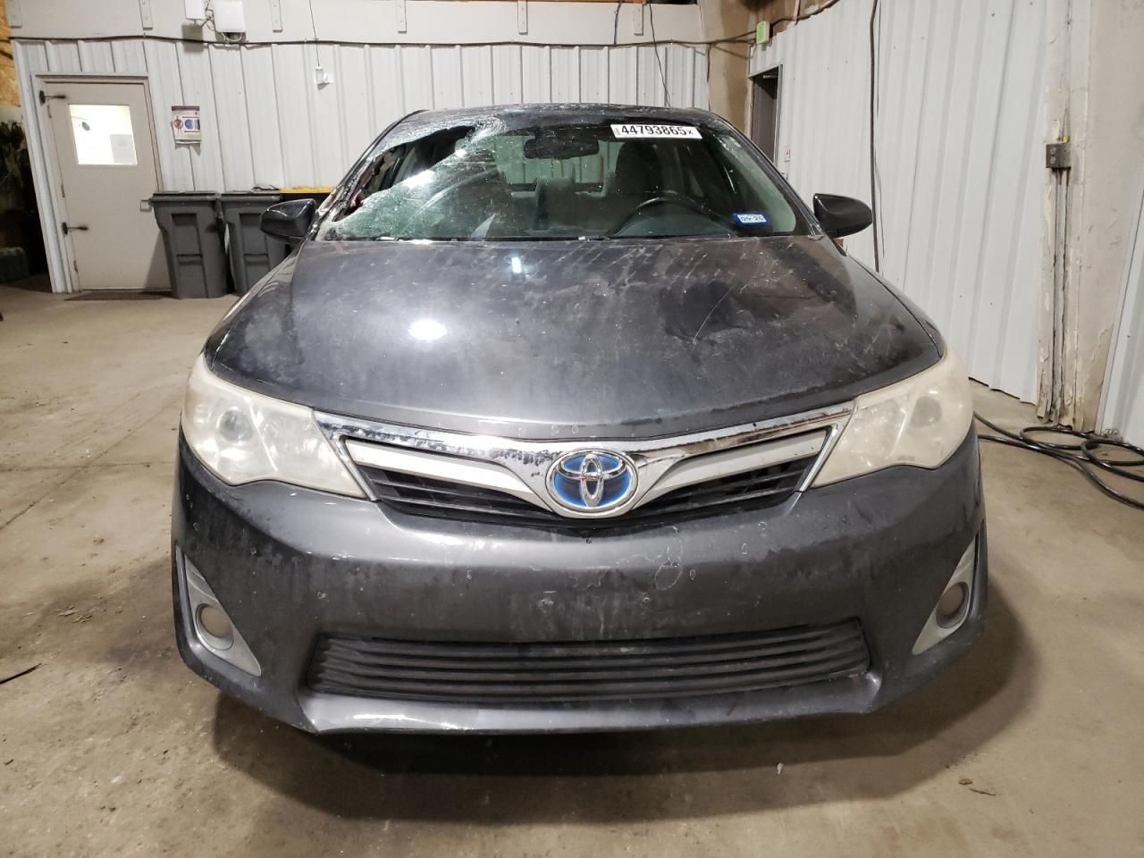 2012 TOYOTA CAMRY HYBR - Фото 5