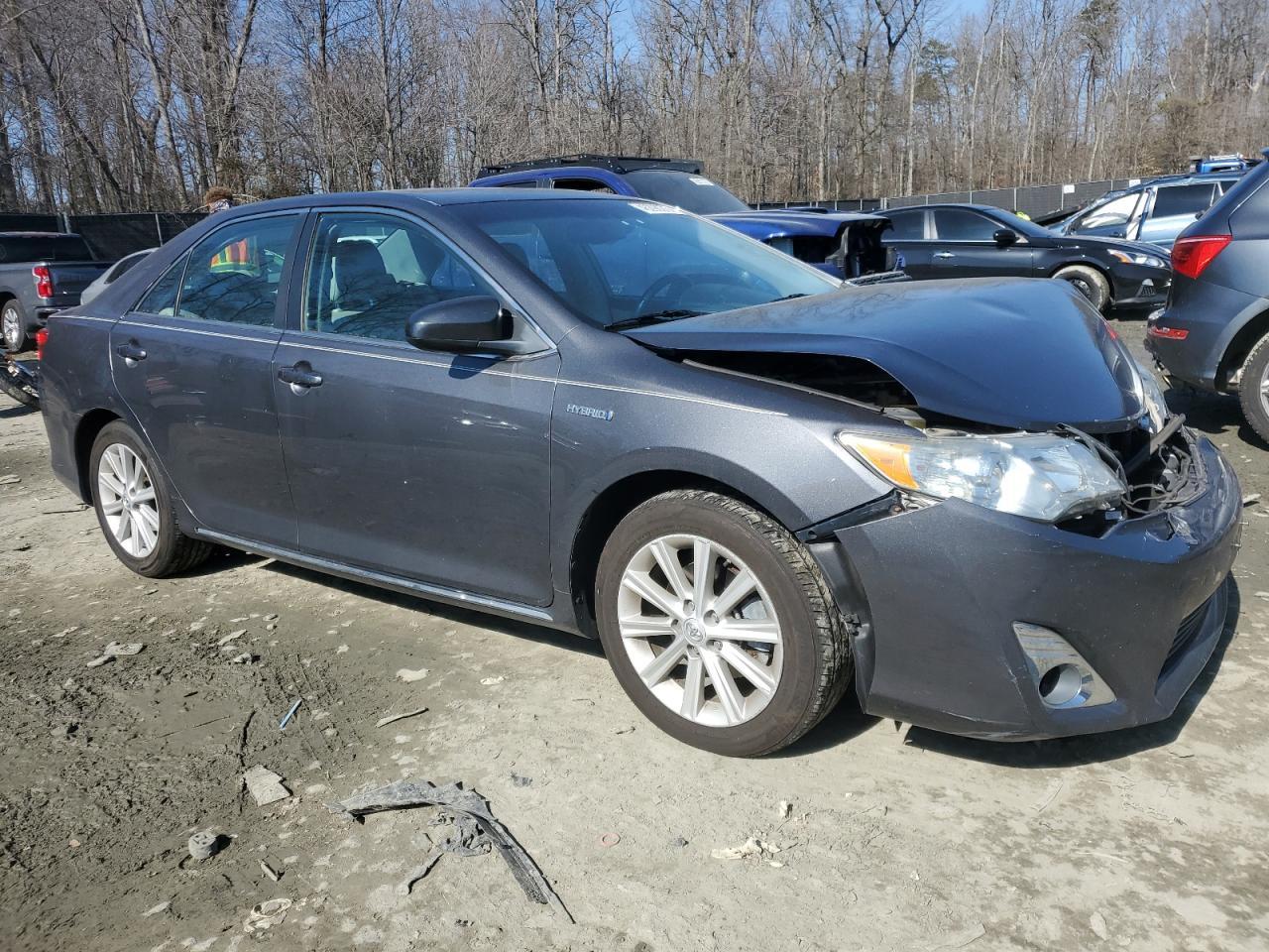 2012 TOYOTA CAMRY HYBR - Фото 4
