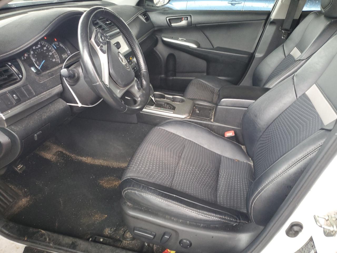 2014 TOYOTA CAMRY L - Image 7