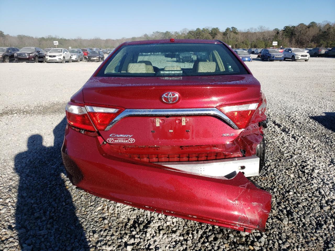 2017 TOYOTA CAMRY LE - Фото 6