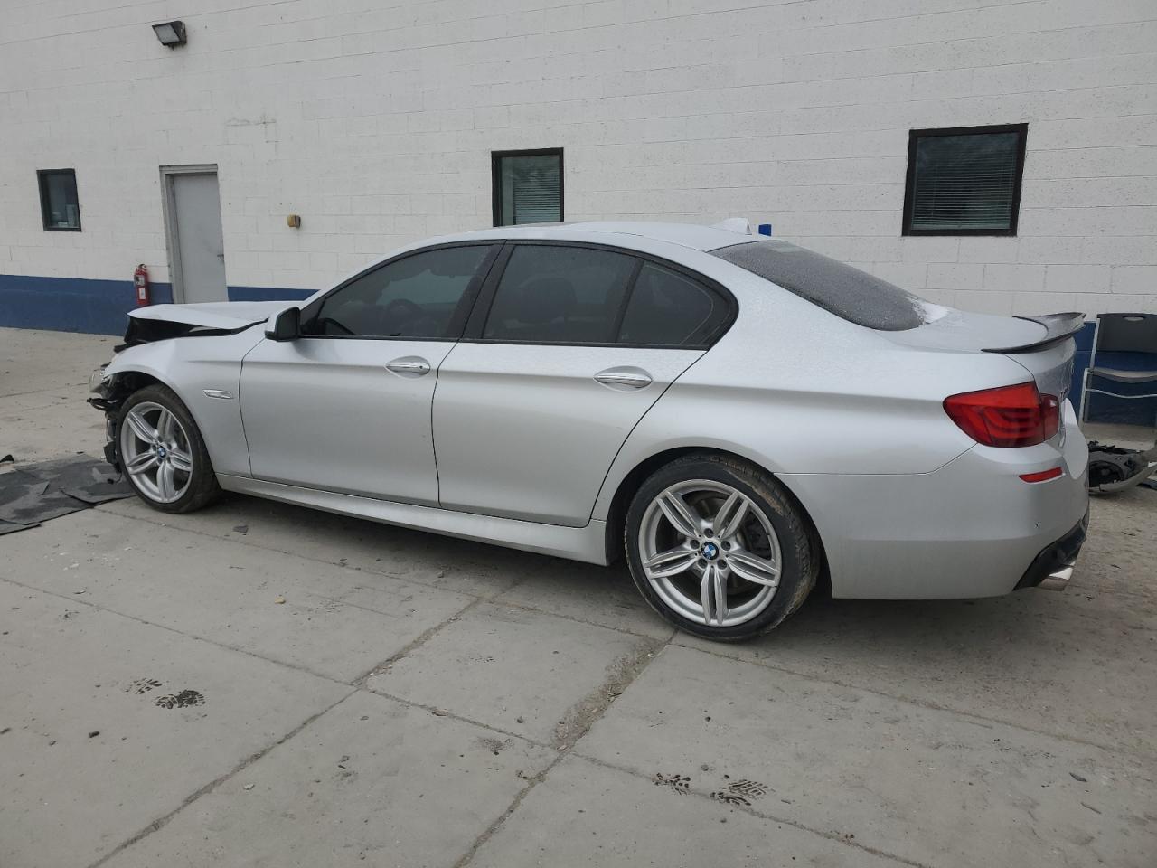 2013 BMW 535 XI - Image 2