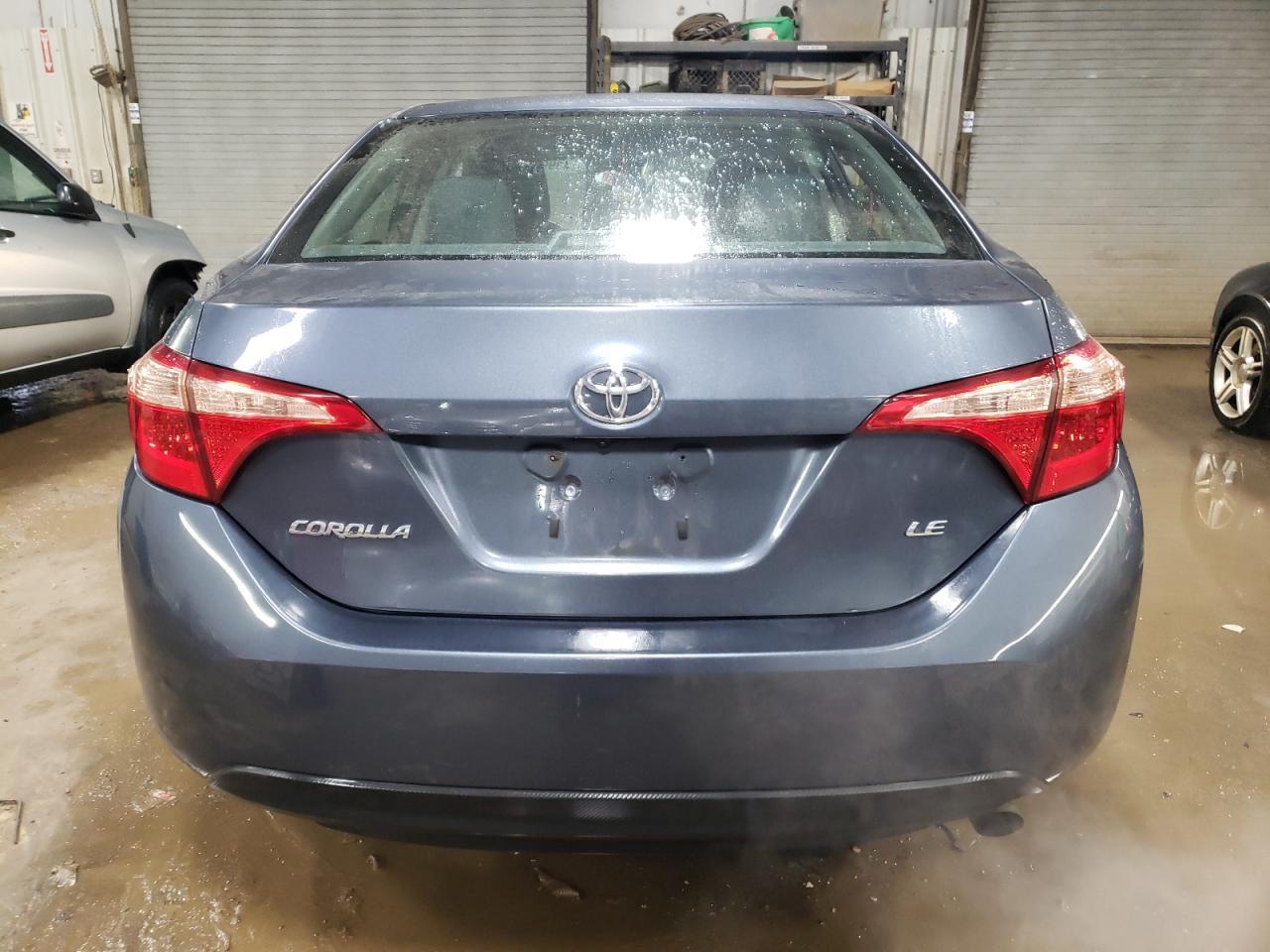2018 TOYOTA COROLLA L - Image 6