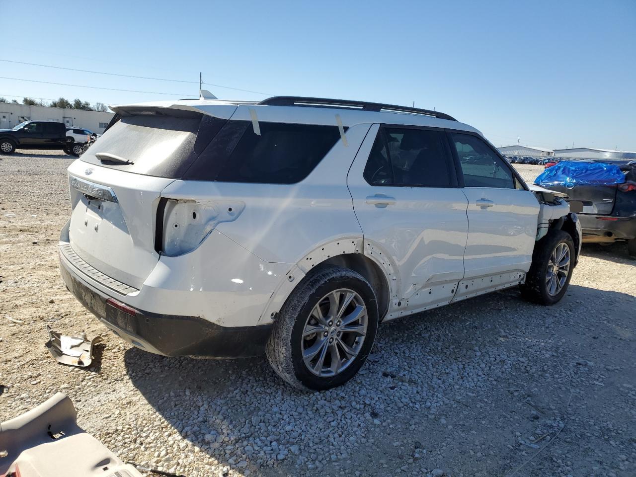 2022 FORD EXPLORER X - Image 3
