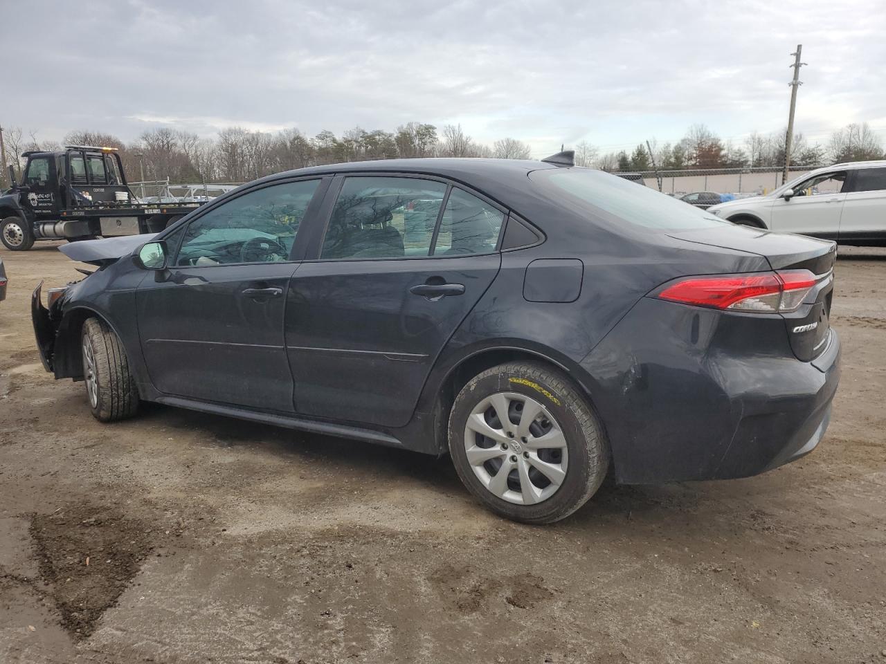2021 TOYOTA COROLLA LE - Image 2