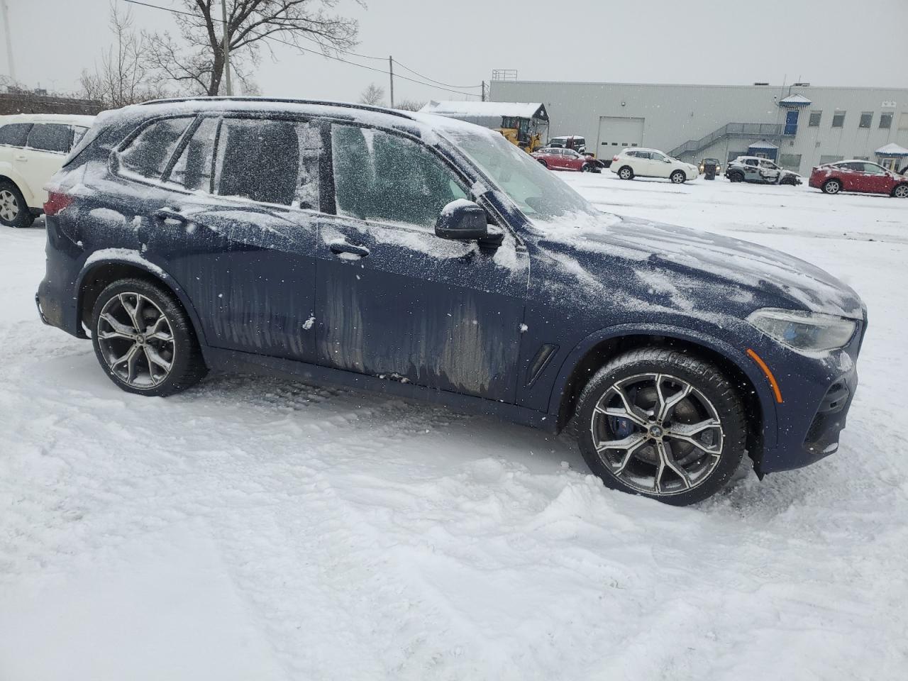 2022 BMW X5 XDRIVE4 - Image 4