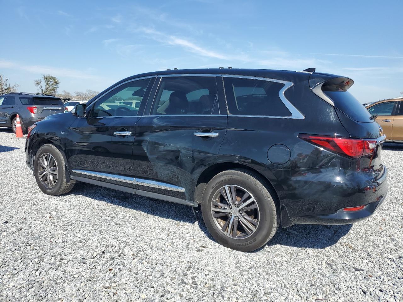 2019 INFINITI QX60 LUXE - Фото 2