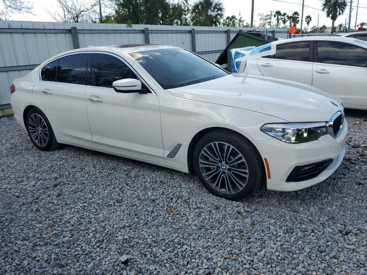 2018 BMW 530 I - Фото 4