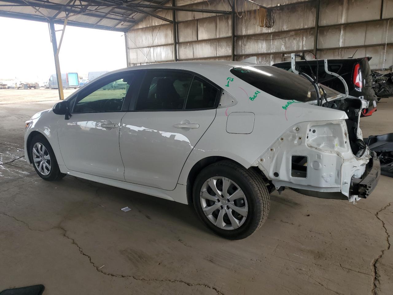 2020 TOYOTA COROLLA LE - Image 2