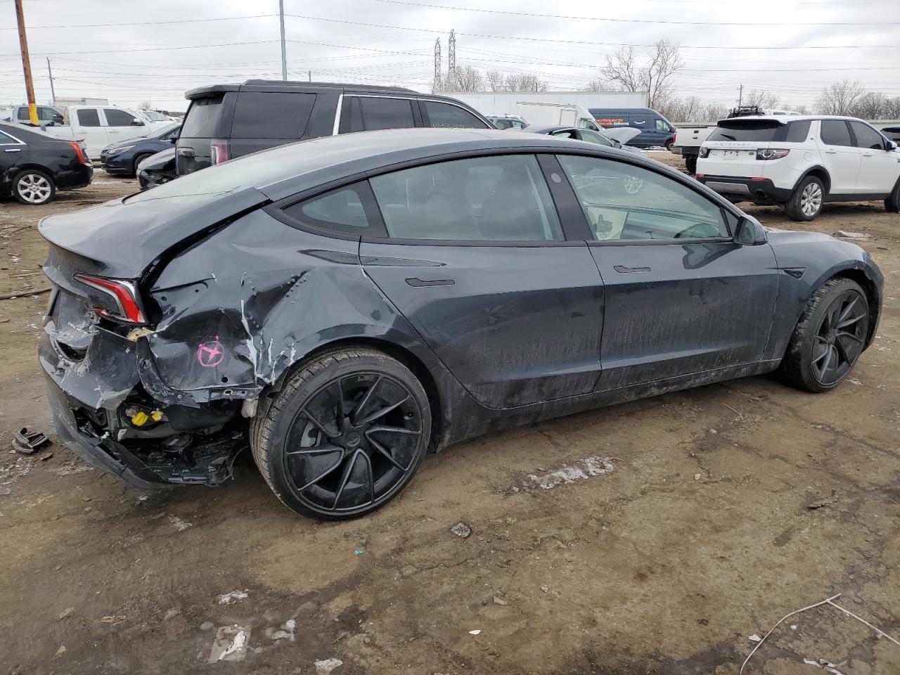 2024 TESLA MODEL 3 - Фото 3