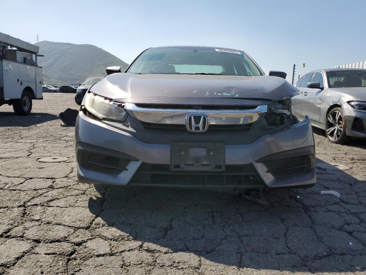 2016 HONDA CIVIC LX - Фото 5