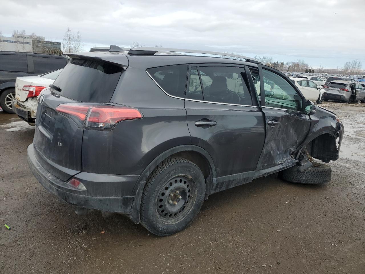2018 TOYOTA RAV4 LE - Image 3
