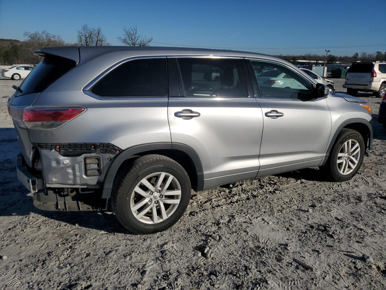 2015 TOYOTA HIGHLANDER - Фото 3