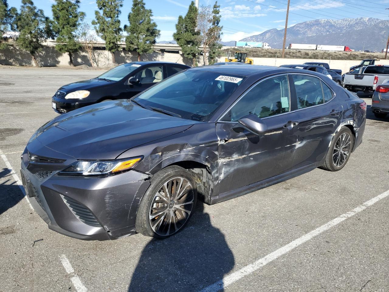 2020 TOYOTA CAMRY SE