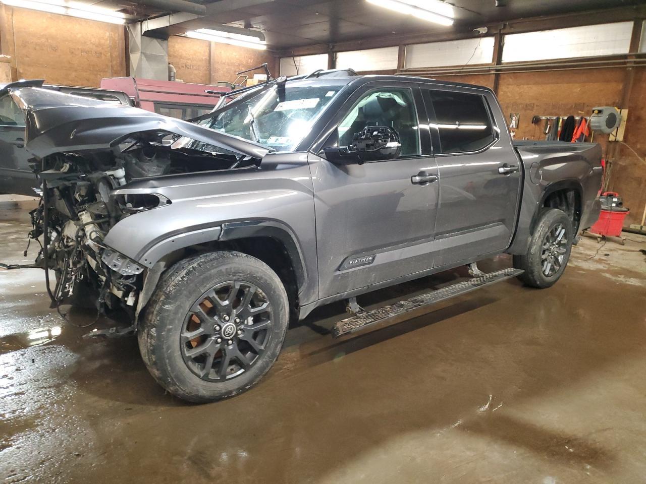 2023 TOYOTA TUNDRA CRE