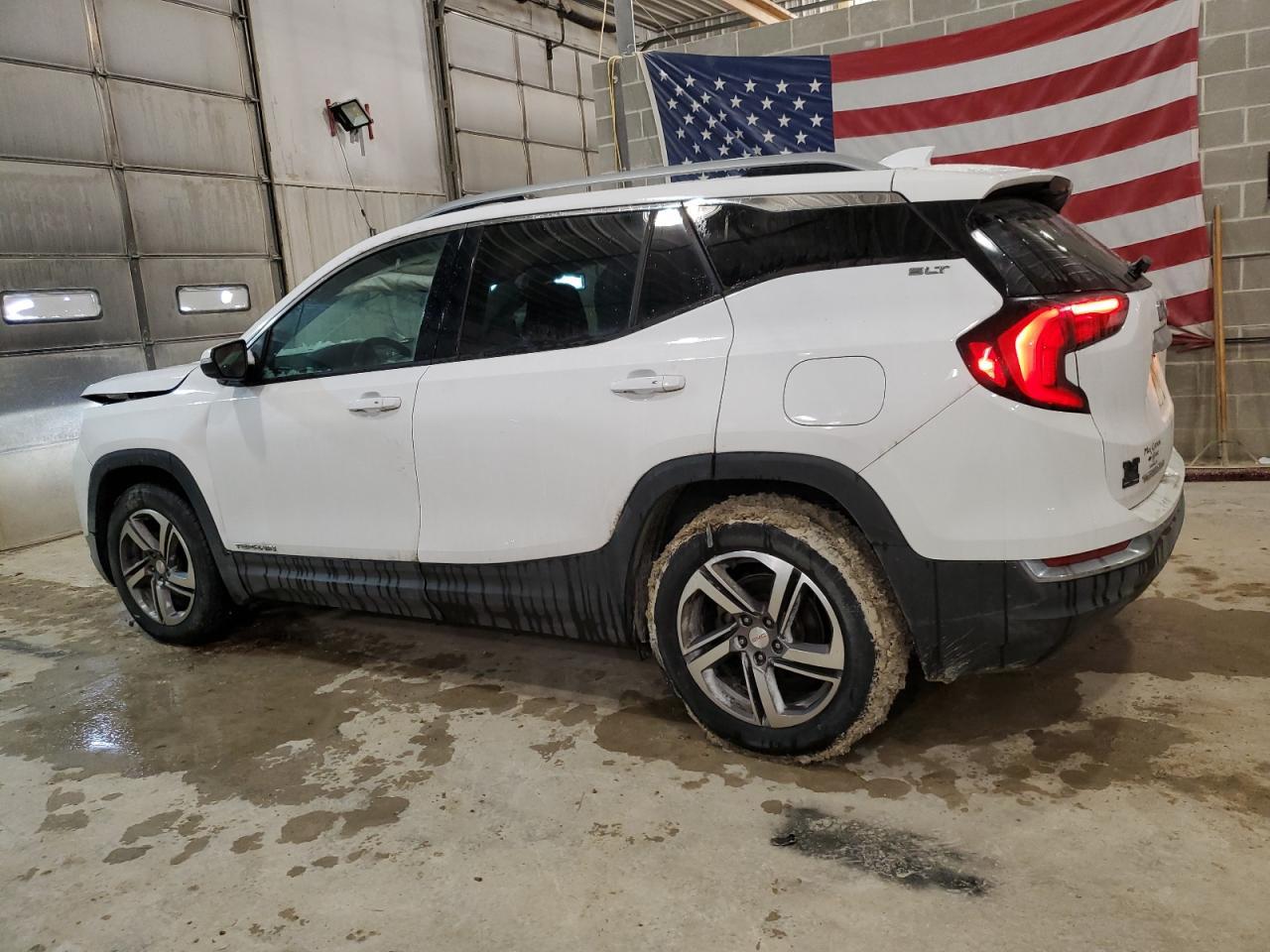 2018 GMC TERRAIN SL - Image 2