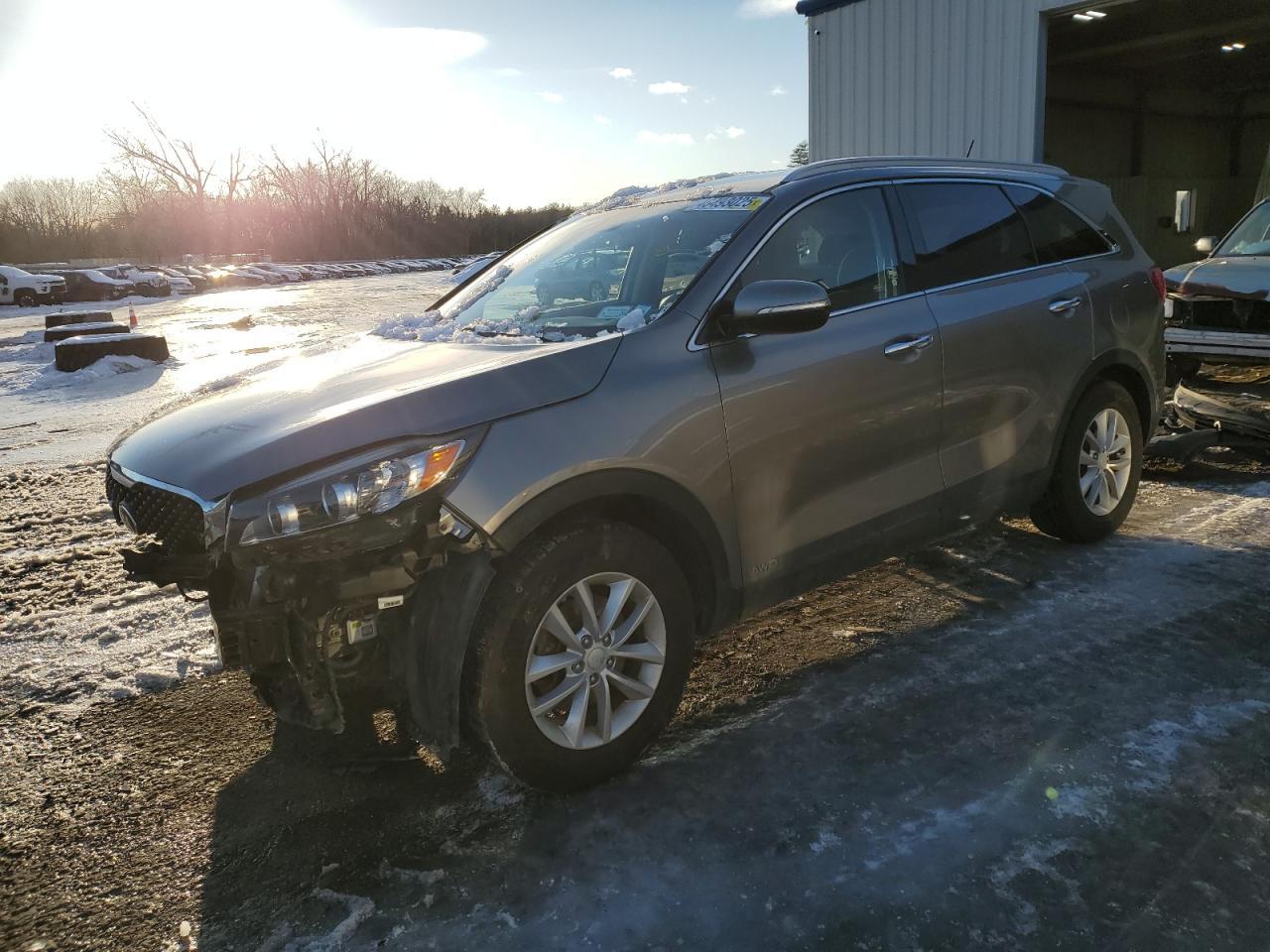 2017 KIA SORENTO LX
