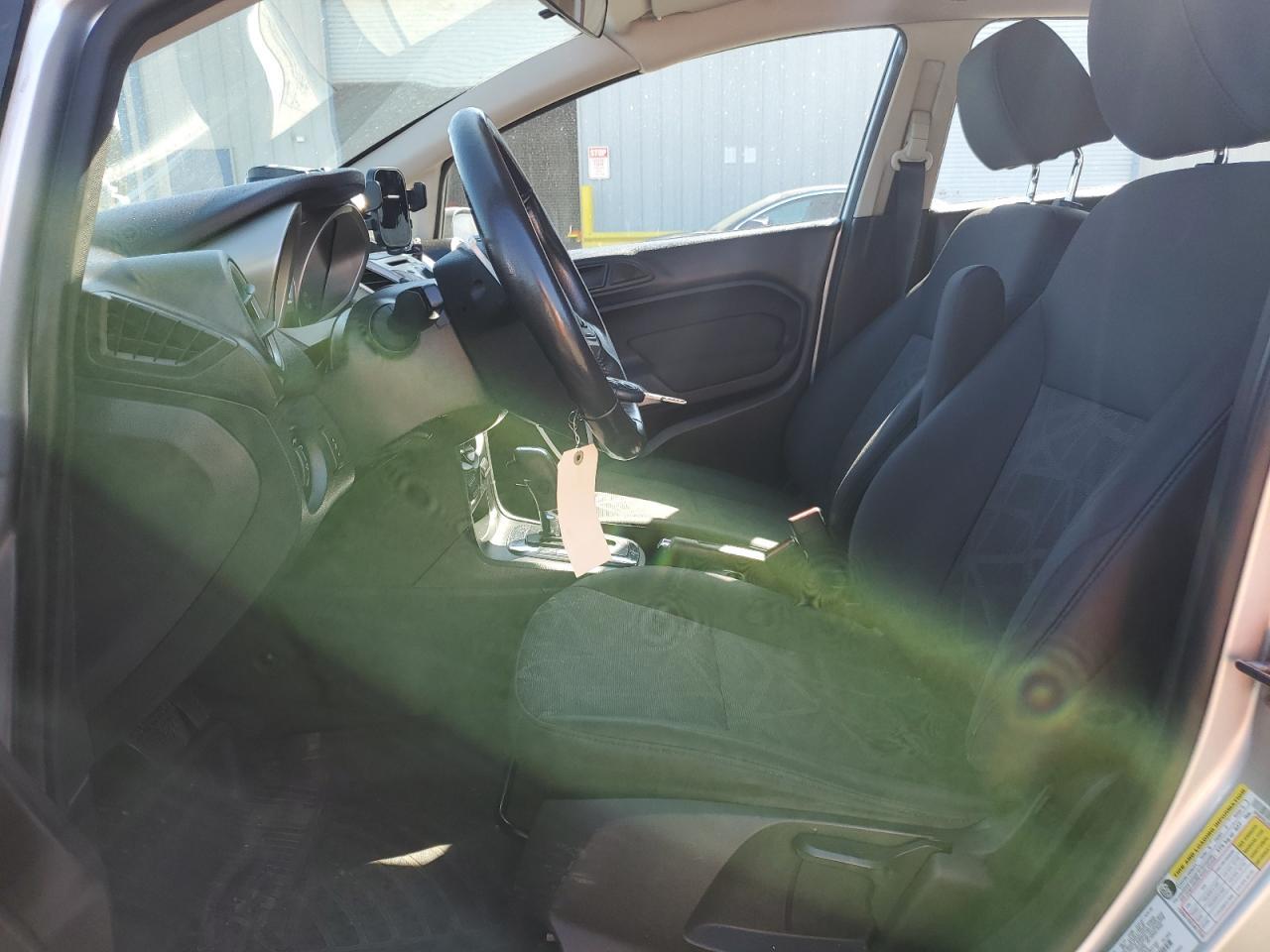 2013 FORD FIESTA SE - Image 7