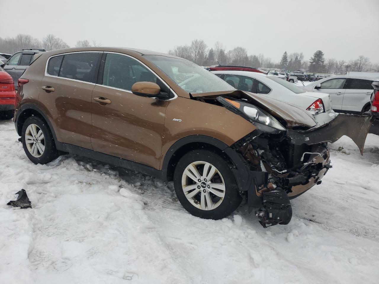 2017 KIA SPORTAGE L - Image 4