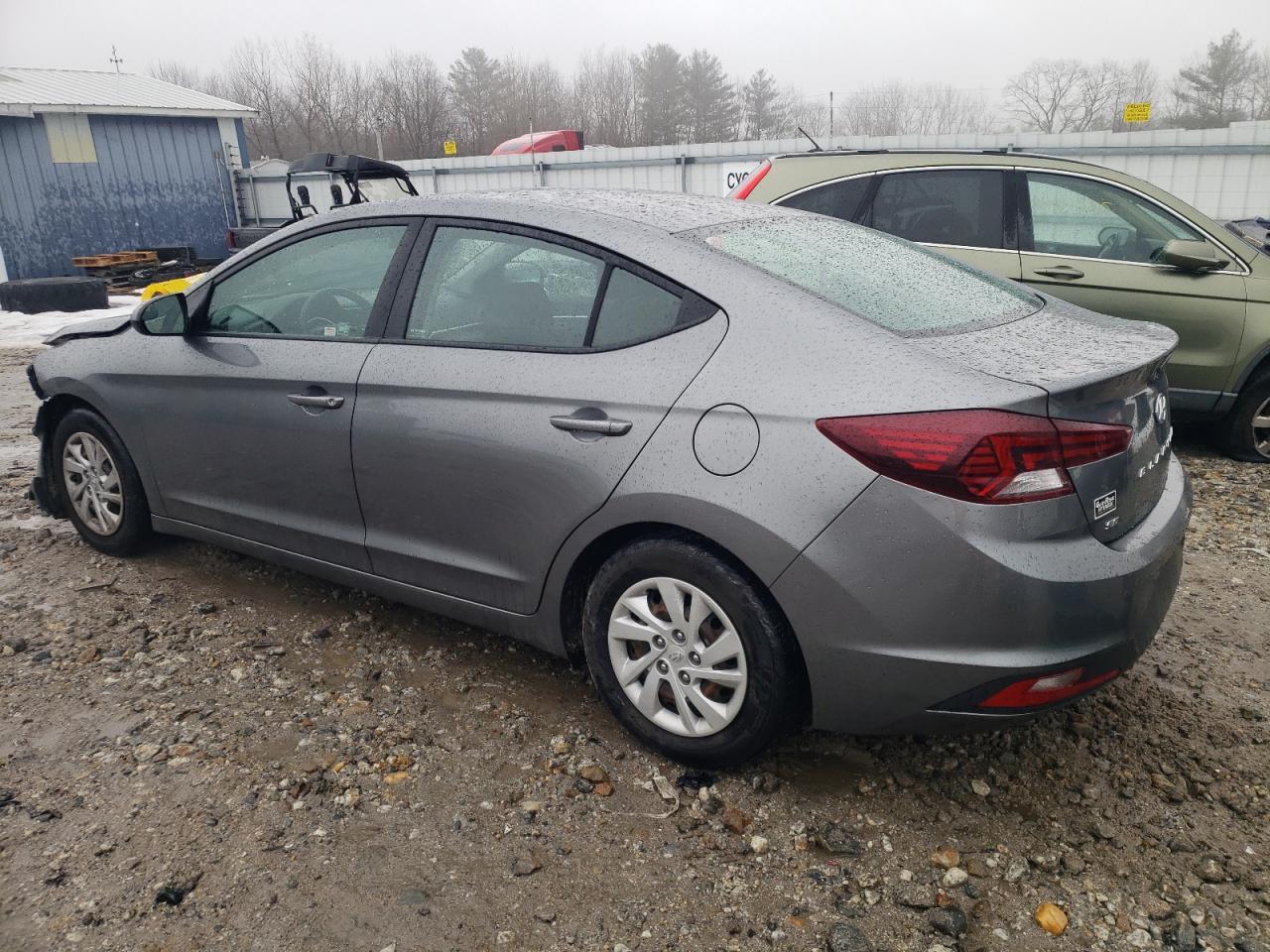 2019 HYUNDAI ELANTRA SE - Фото 2