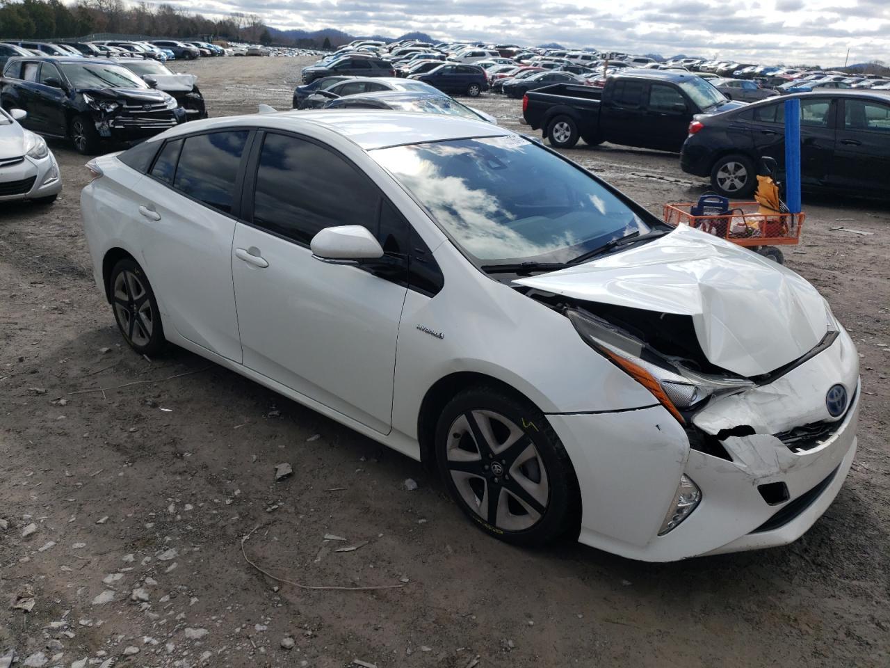 2016 TOYOTA PRIUS - Image 4