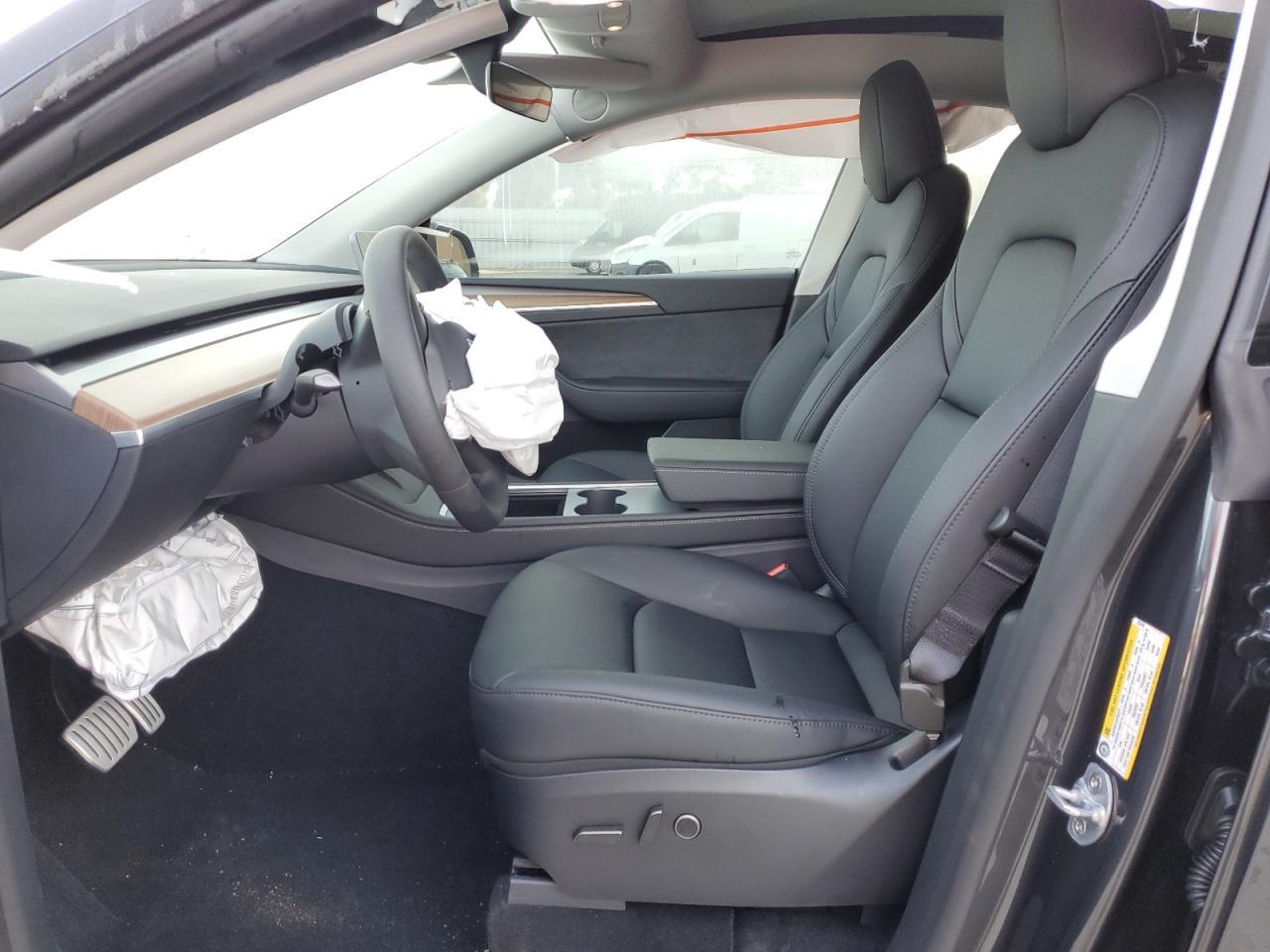 2025 TESLA MODEL Y - Image 7
