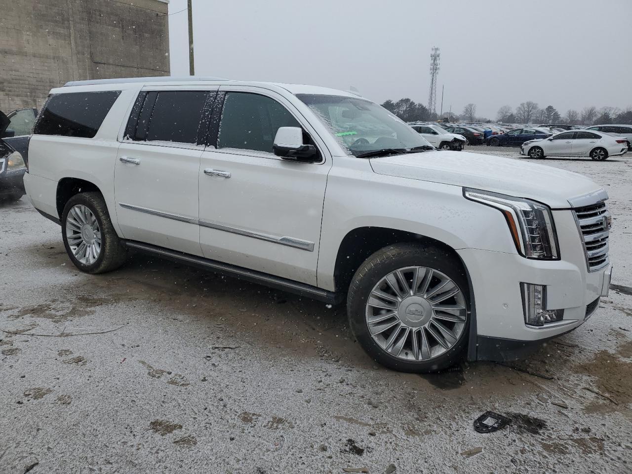 2017 CADILLAC ESCALADE E - Фото 4