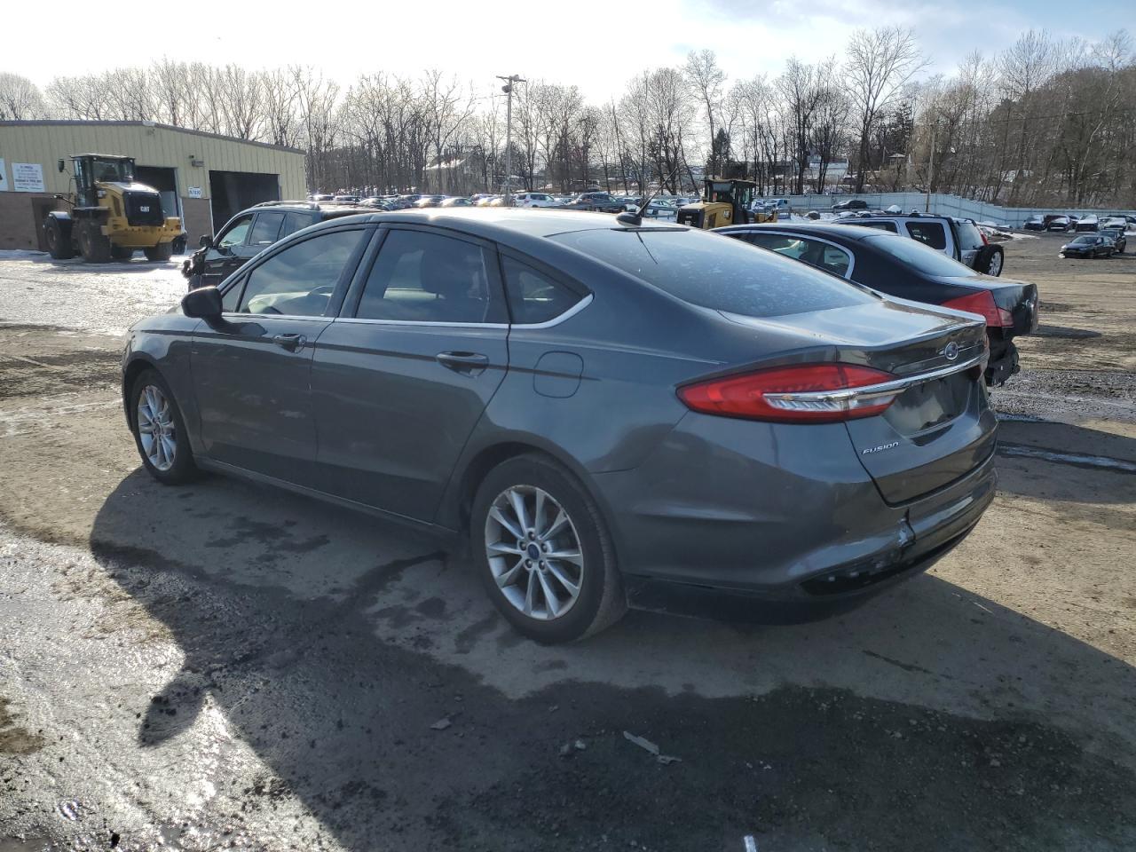 2017 FORD FUSION SE - Image 2