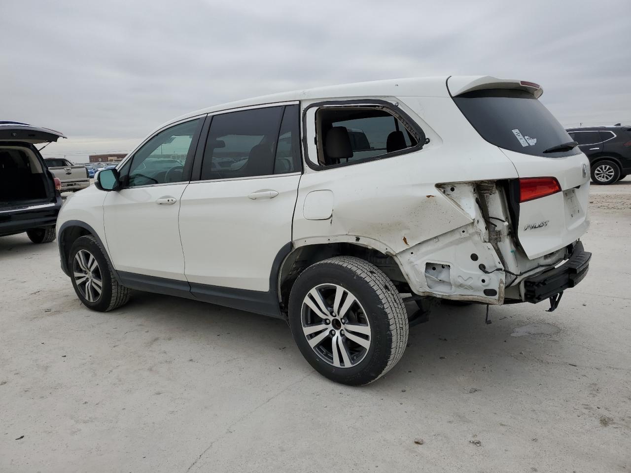 2017 HONDA PILOT EXL - Фото 2