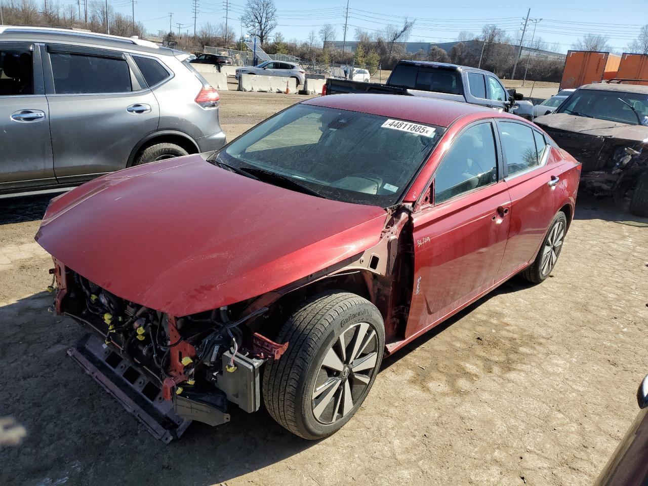 2022 NISSAN ALTIMA SV