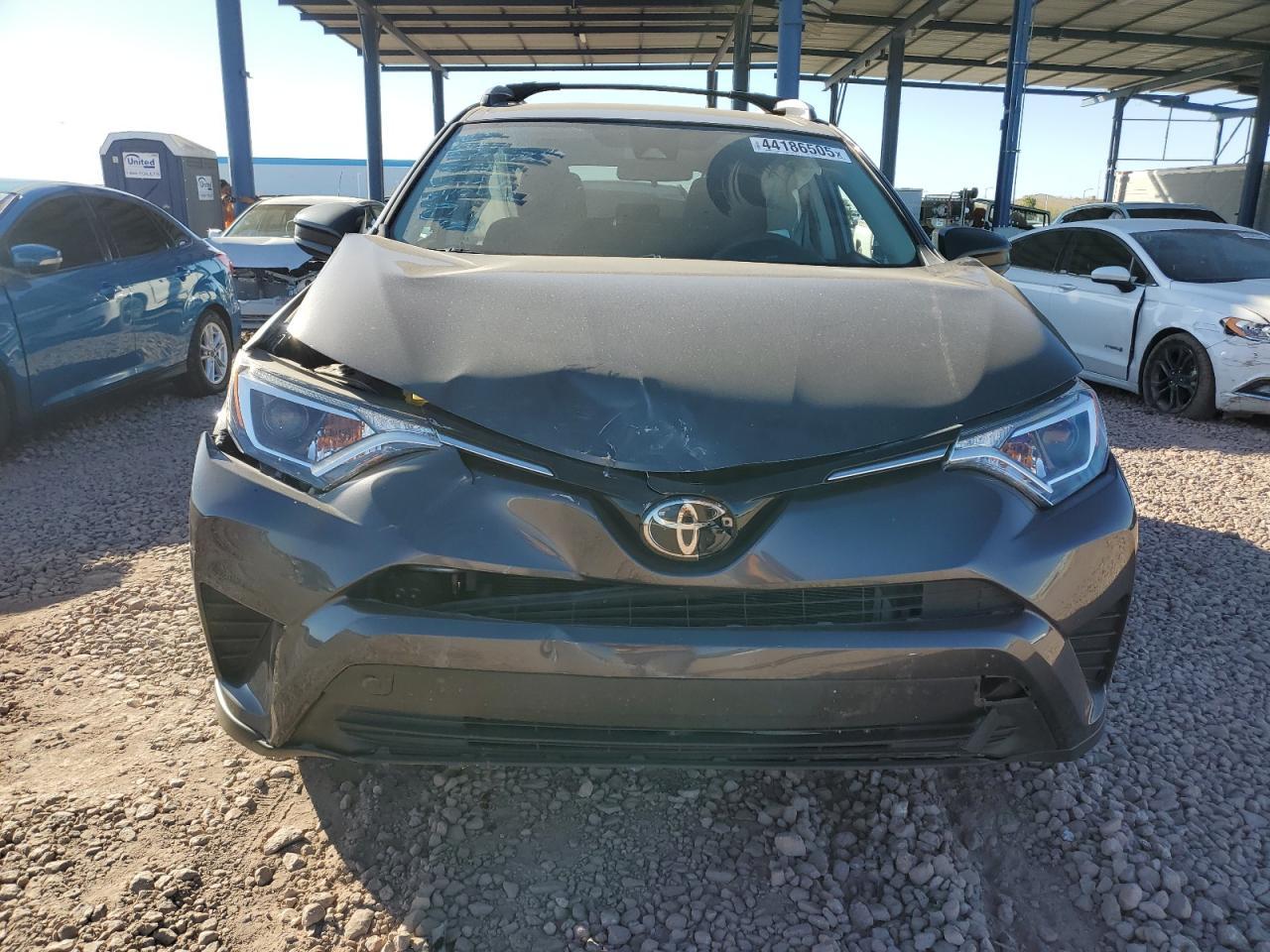 2017 TOYOTA RAV4 LE - Фото 5