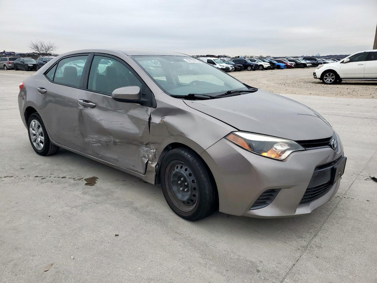 2015 TOYOTA COROLLA L - Фото 4