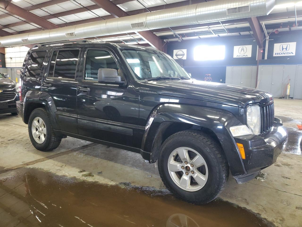 2010 JEEP LIBERTY SP - Фото 4