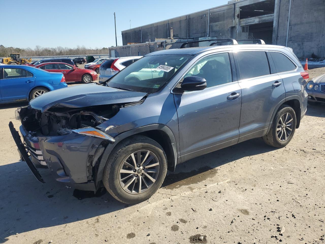 2018 TOYOTA HIGHLANDER