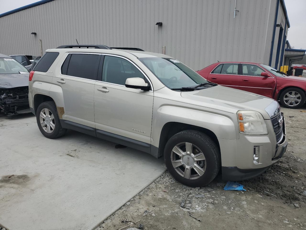2013 GMC TERRAIN SL - Image 4