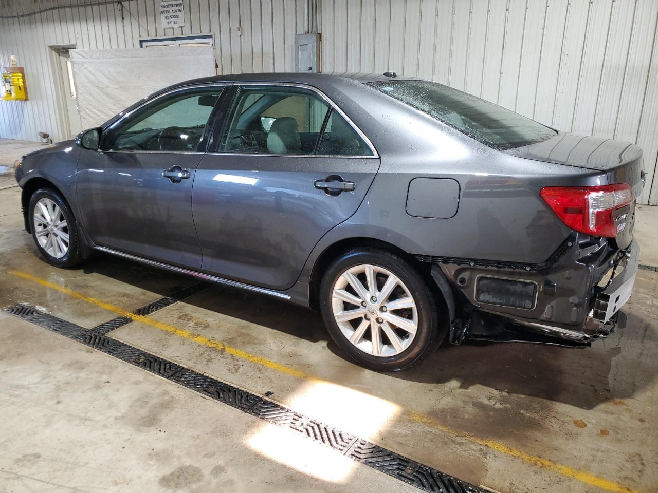 2013 TOYOTA CAMRY L - Фото 2