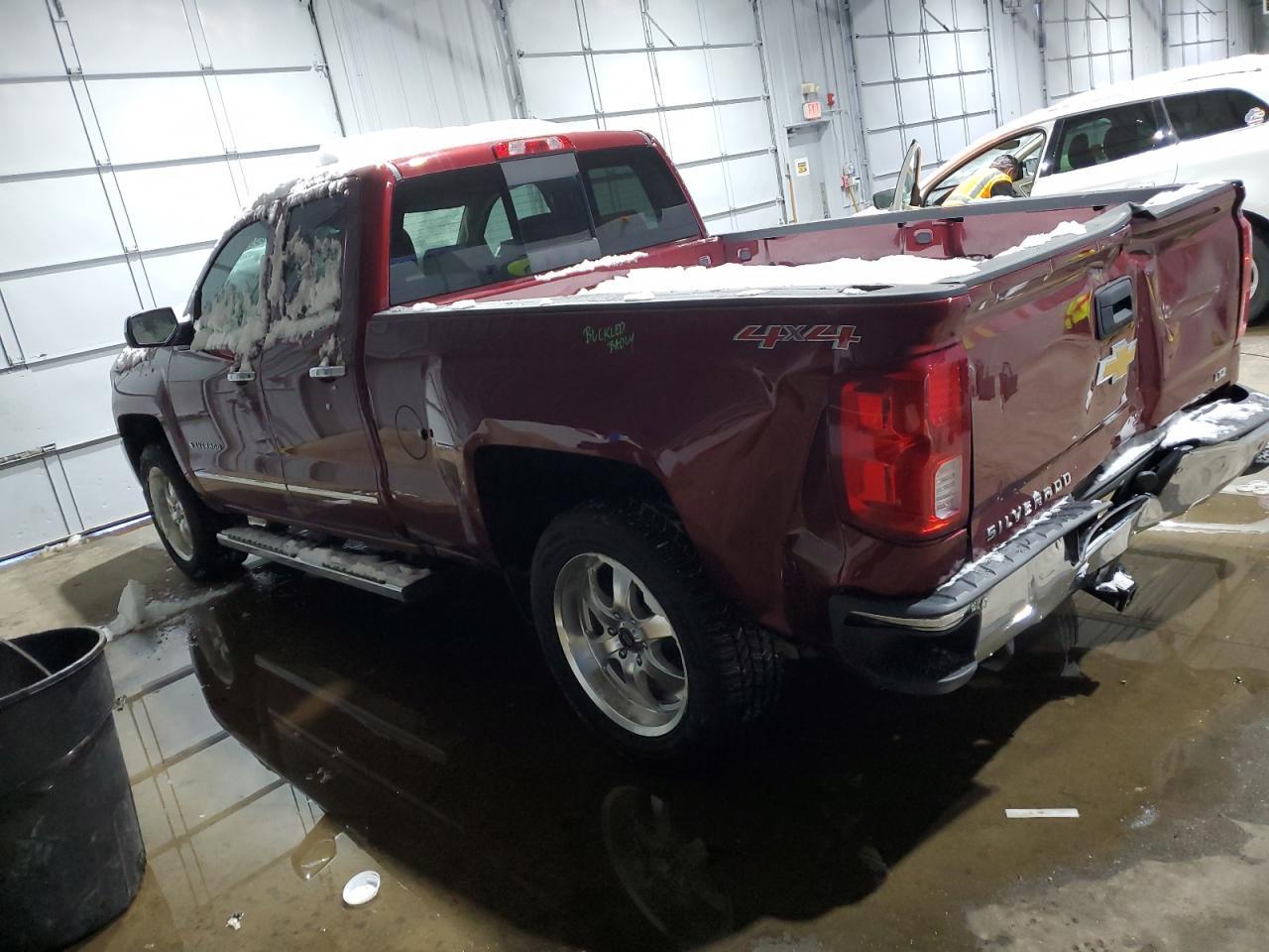 2017 CHEVROLET SILVERADO - Image 2