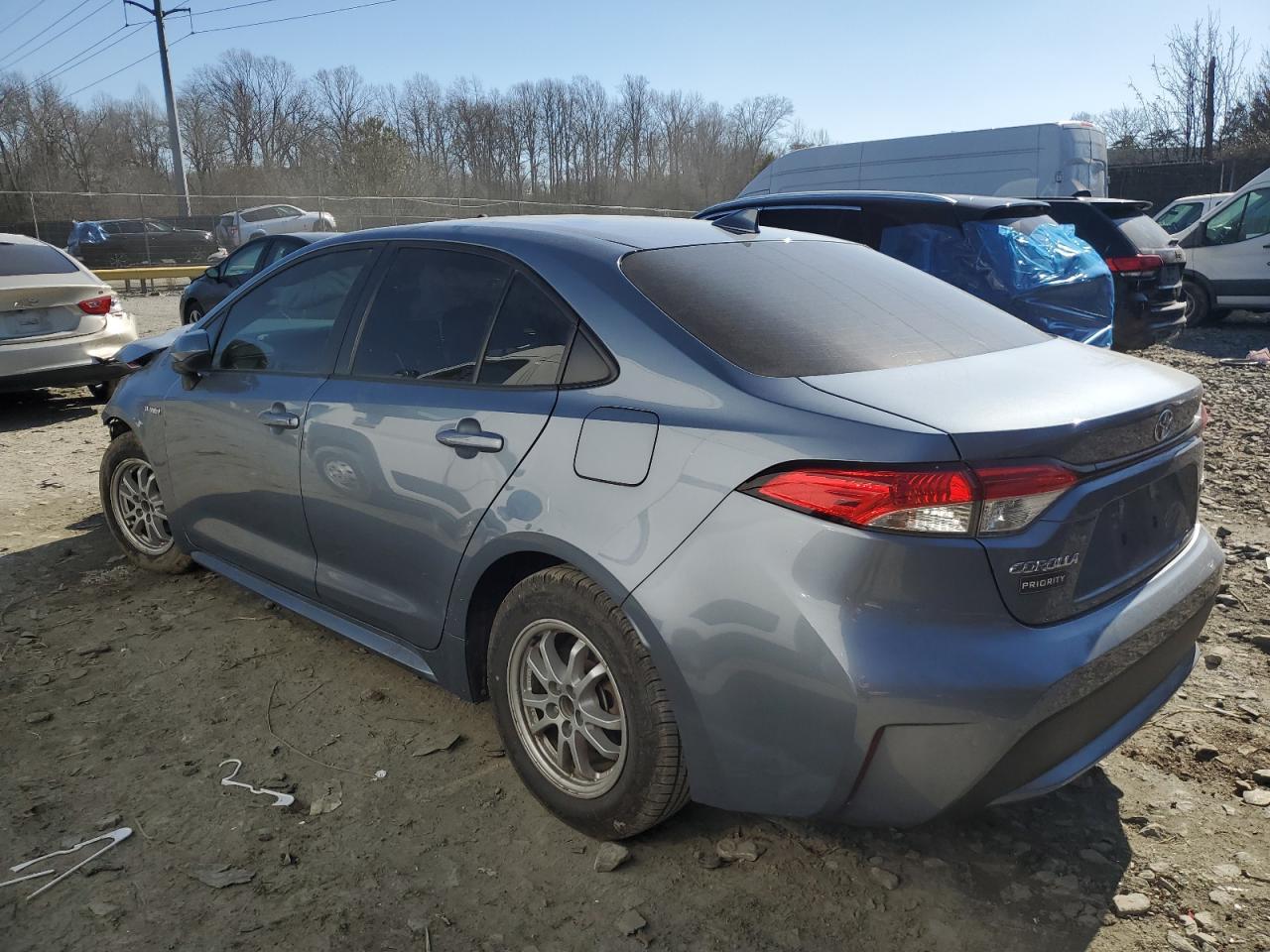 2021 TOYOTA COROLLA LE - Фото 2