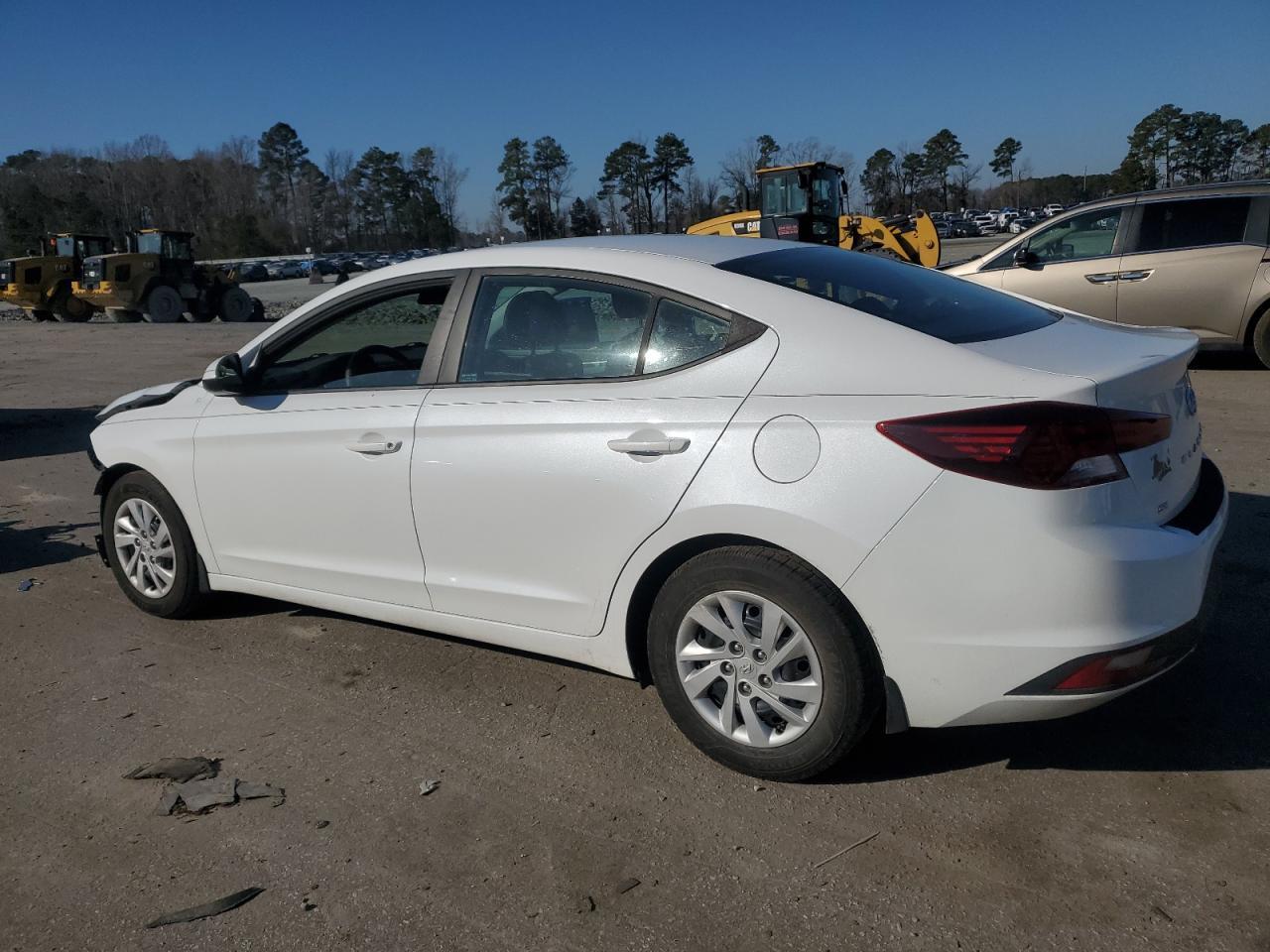 2019 HYUNDAI ELANTRA SE - Image 2