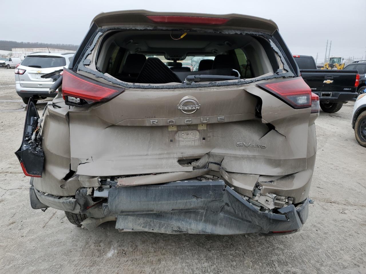 2024 NISSAN ROGUE SV - Фото 6