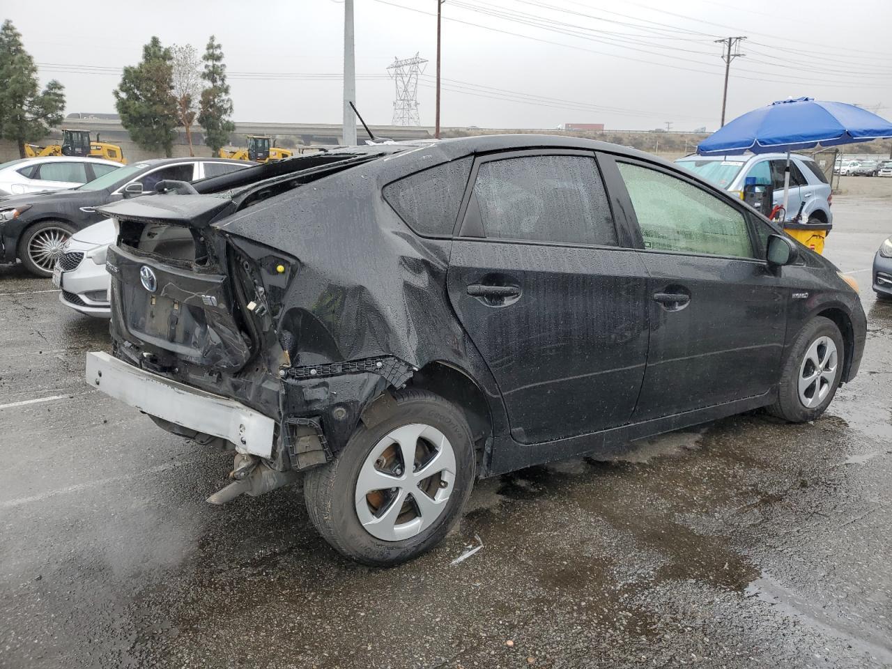 2013 TOYOTA PRIUS - Image 3