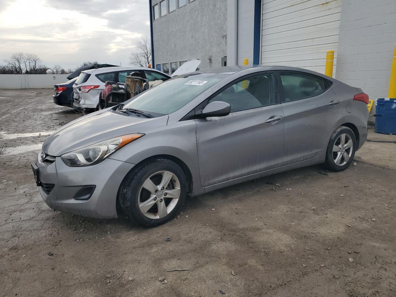 2011 HYUNDAI ELANTRA GL