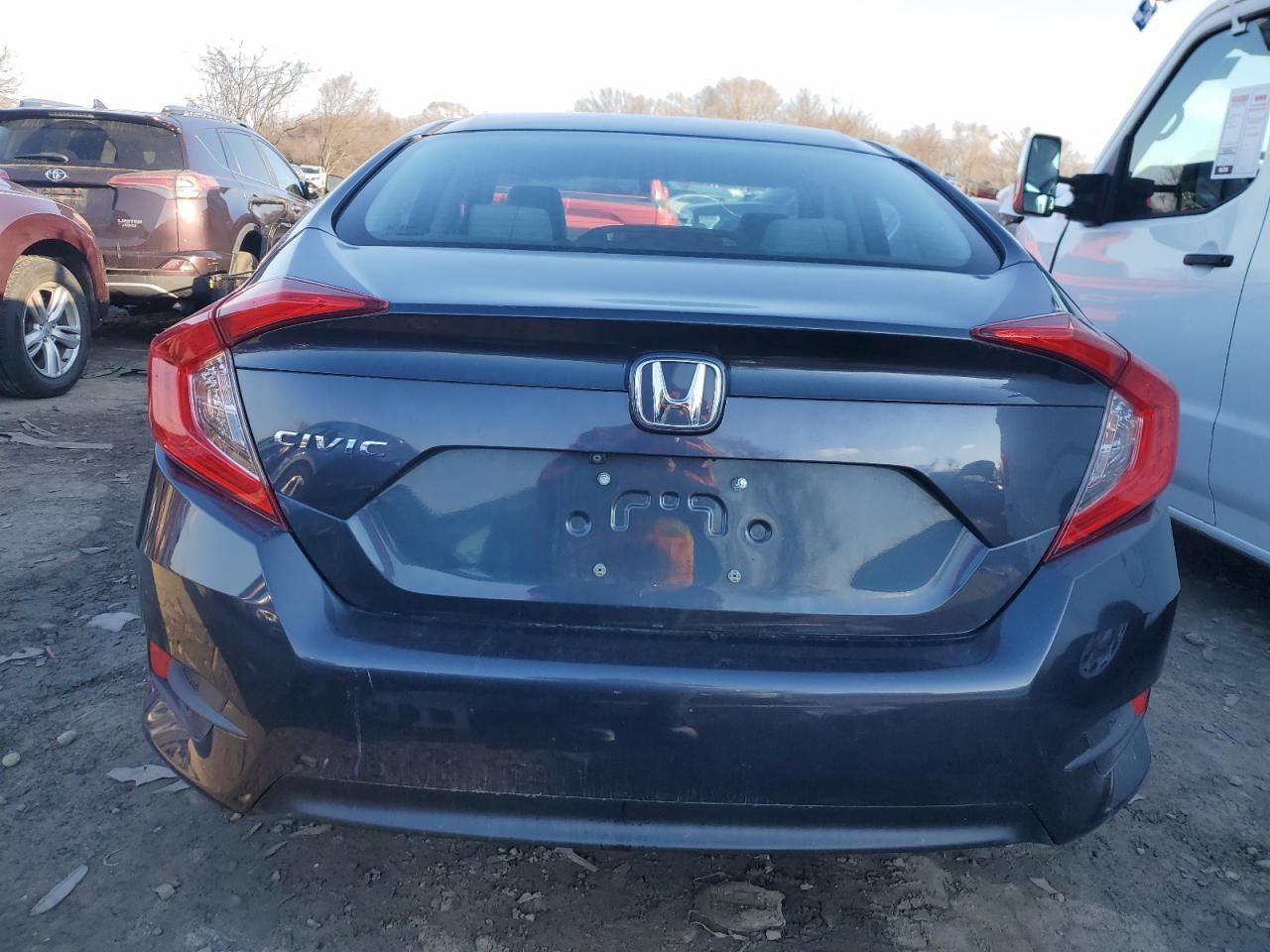 2016 HONDA CIVIC LX - Image 6