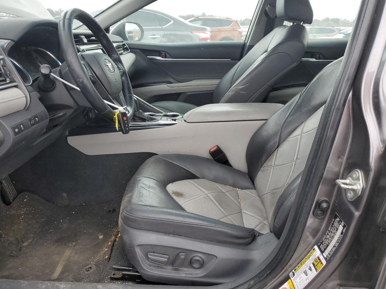 2018 TOYOTA CAMRY L - Фото 7