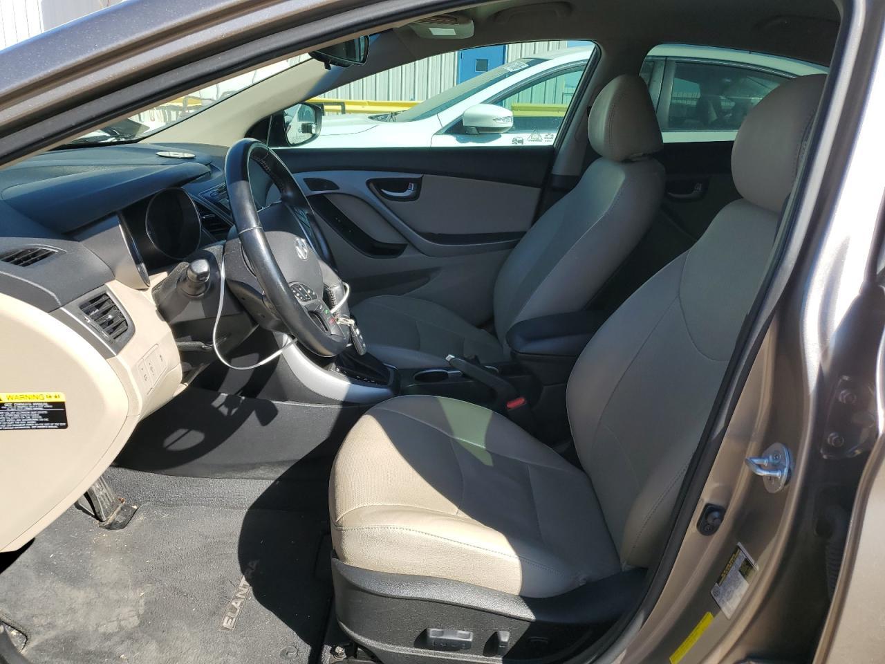 2014 HYUNDAI ELANTRA SE - Image 7