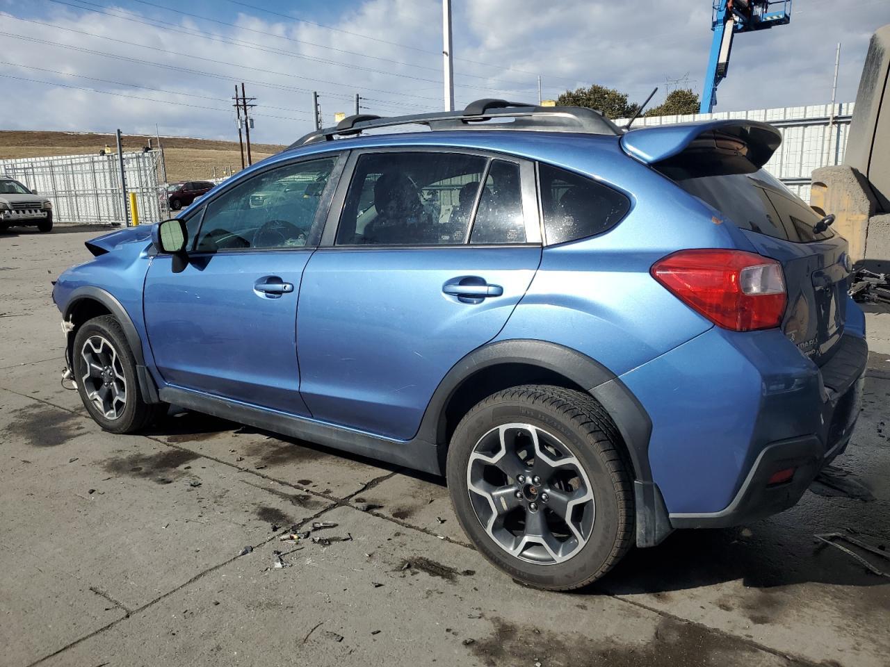 2014 SUBARU XV CROSSTR - Image 2