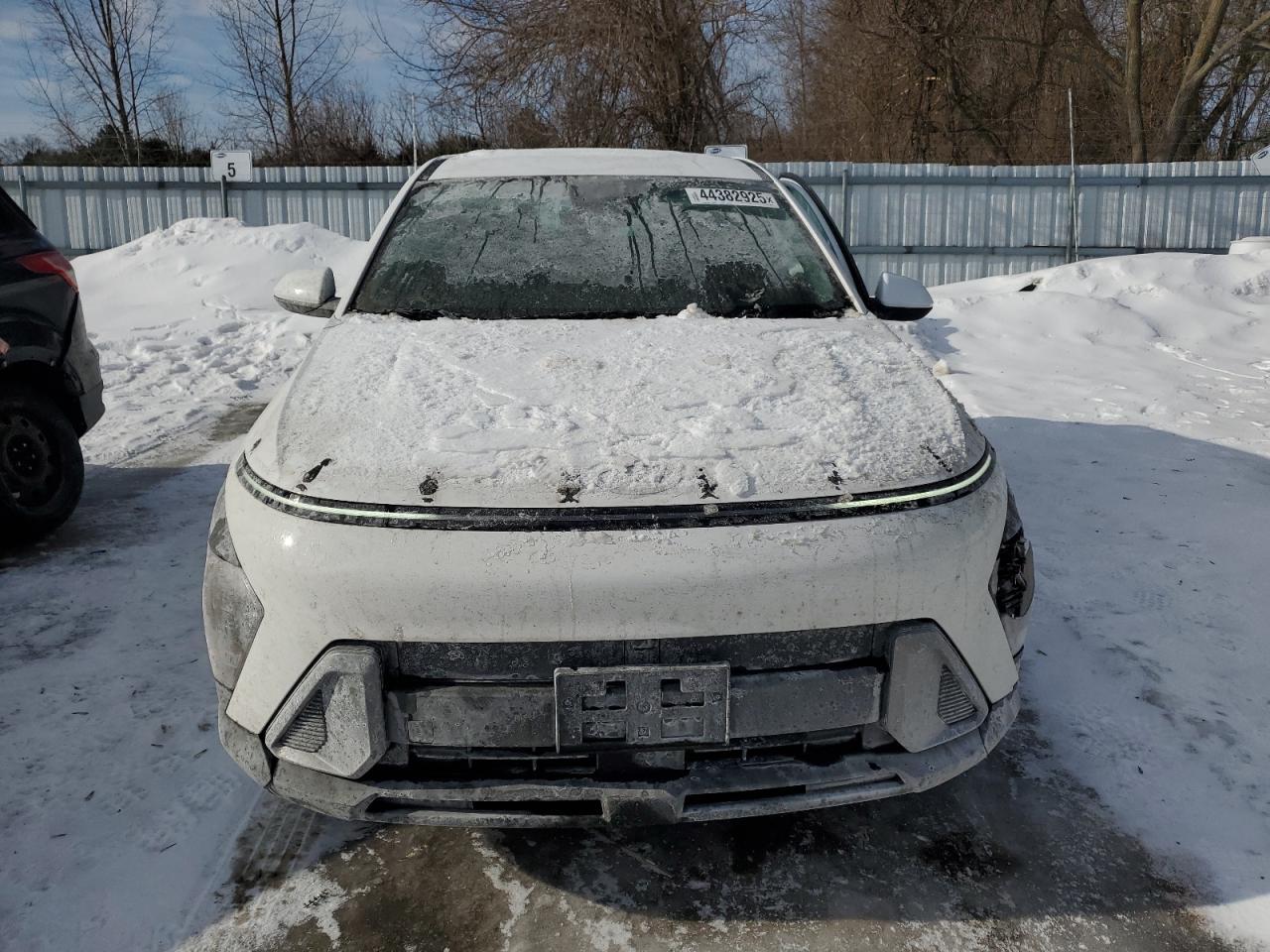 2024 HYUNDAI KONA SE - Фото 5