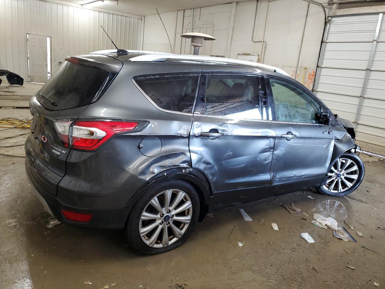 2017 FORD ESCAPE TIT - Image 3