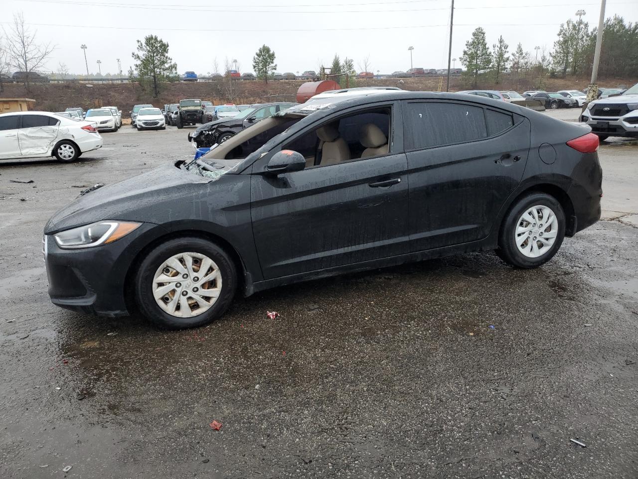 2018 HYUNDAI ELANTRA SE