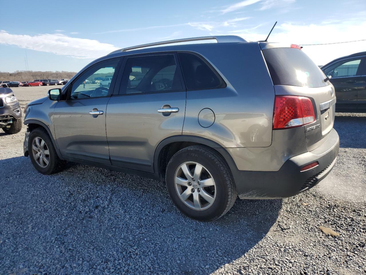 2012 KIA SORENTO BA - Image 2